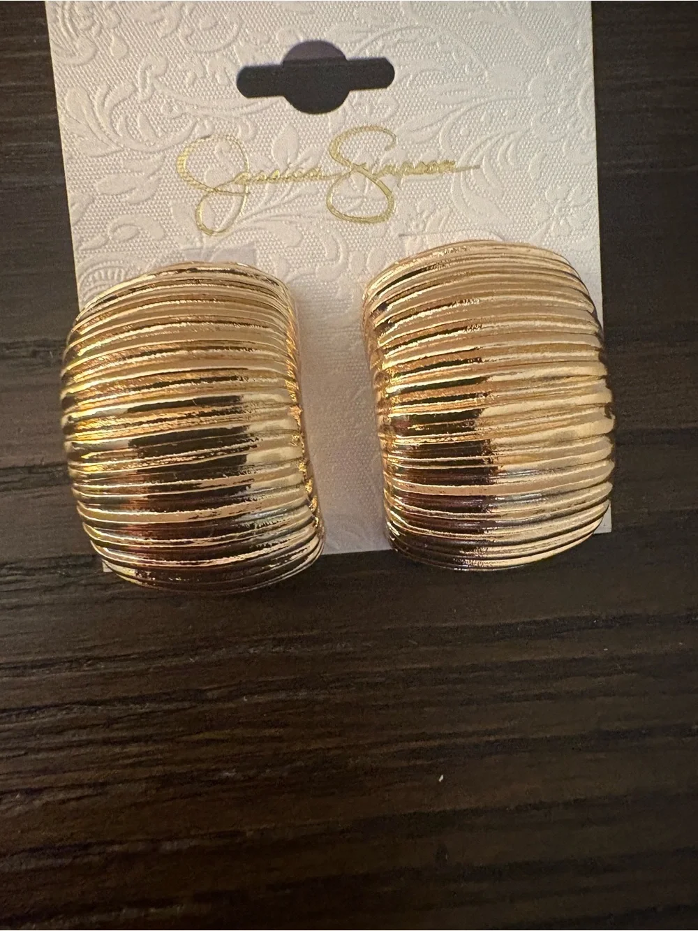 NEW Jessica Simpson Gold Ribbed Earrings